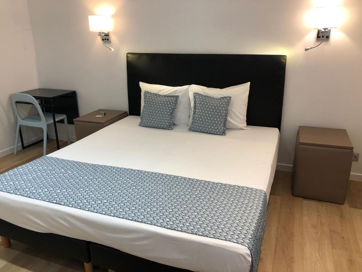 Shelter-Rooms Buizingen Екстер'єр фото